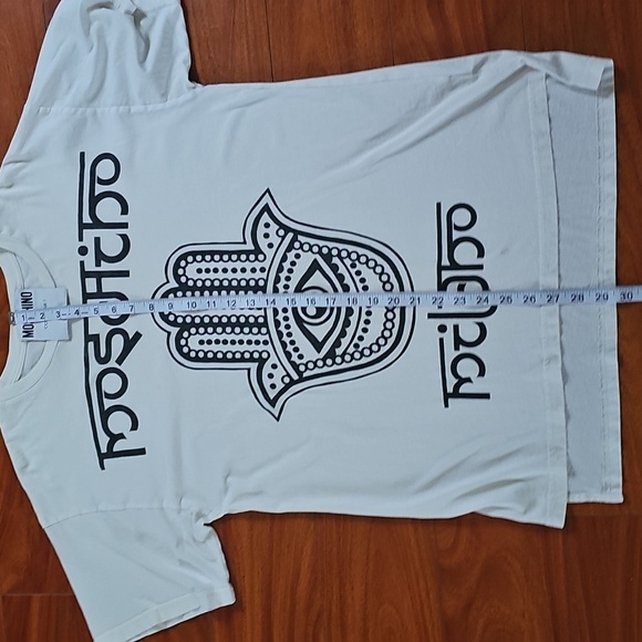 Moschino White and Black Graphic Tee - Picture 10 of 10